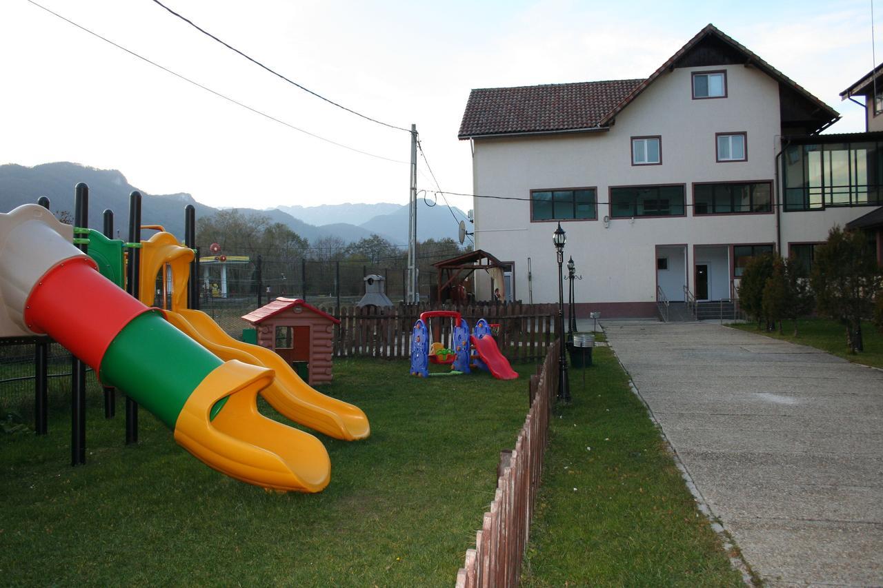 Hotel,Villas & Events Bran บราน ภายนอก รูปภาพ